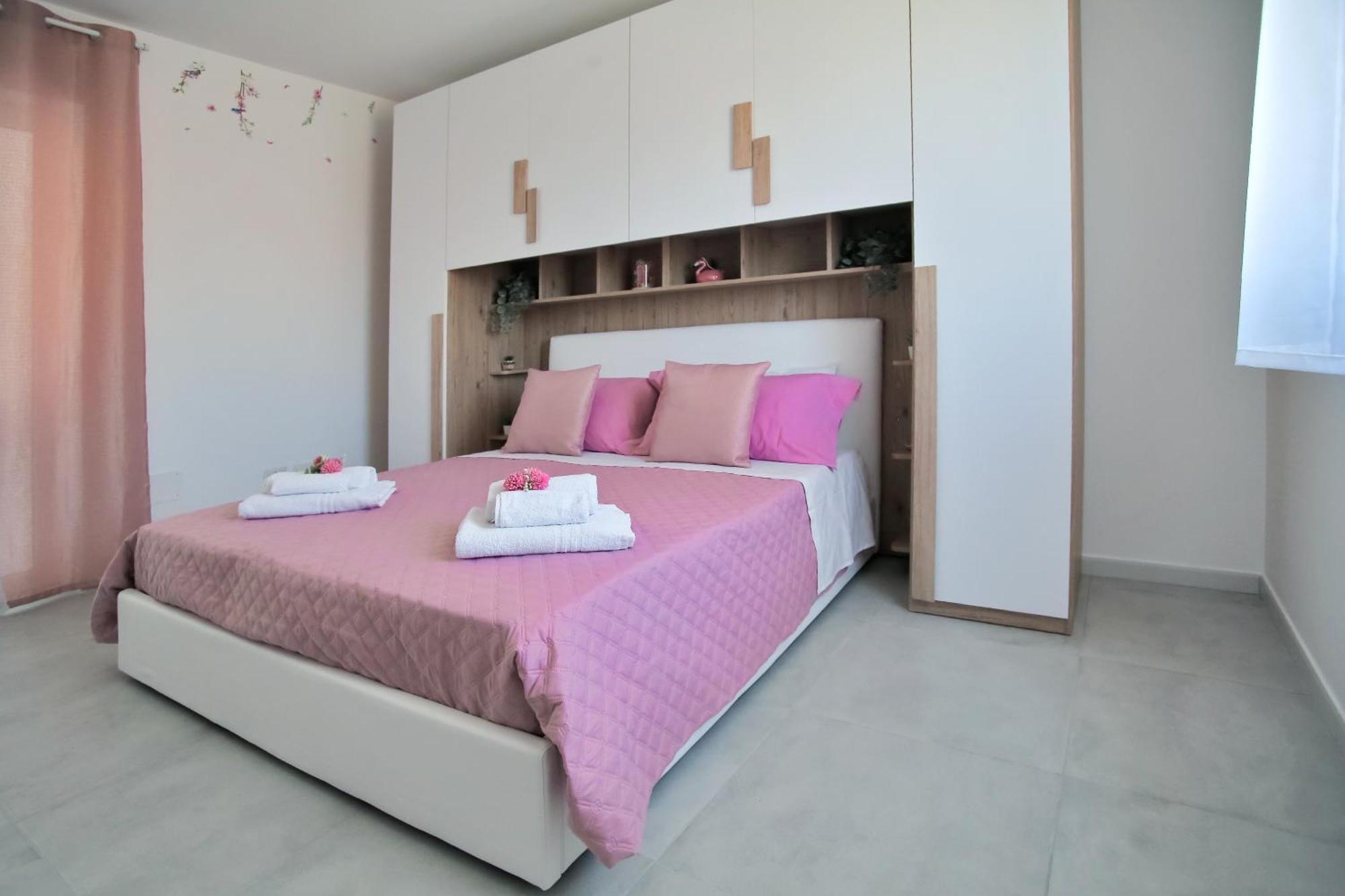 Apartment Laudani Homes *